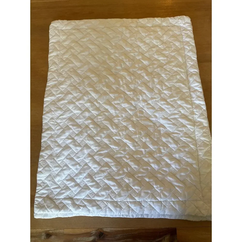 Bedsure Shams Oversized Standard Queen Plump white weave set (2)